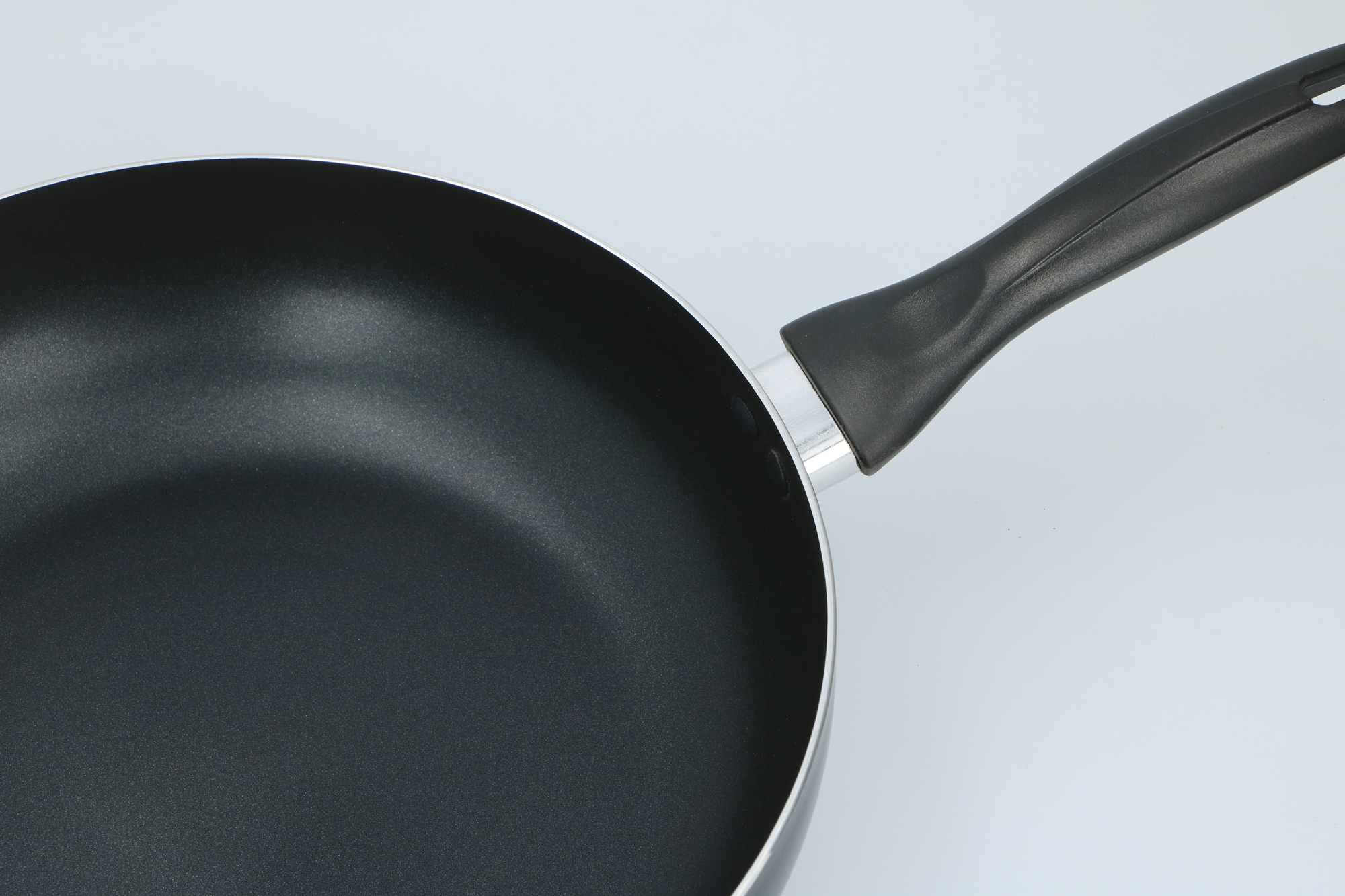 ALPINA KOEKENPAN 28CM MET GLAZEN DEKSEL - ANTI-AANBAKLAAG - INDUCTIE - Tuincentrum Lopik