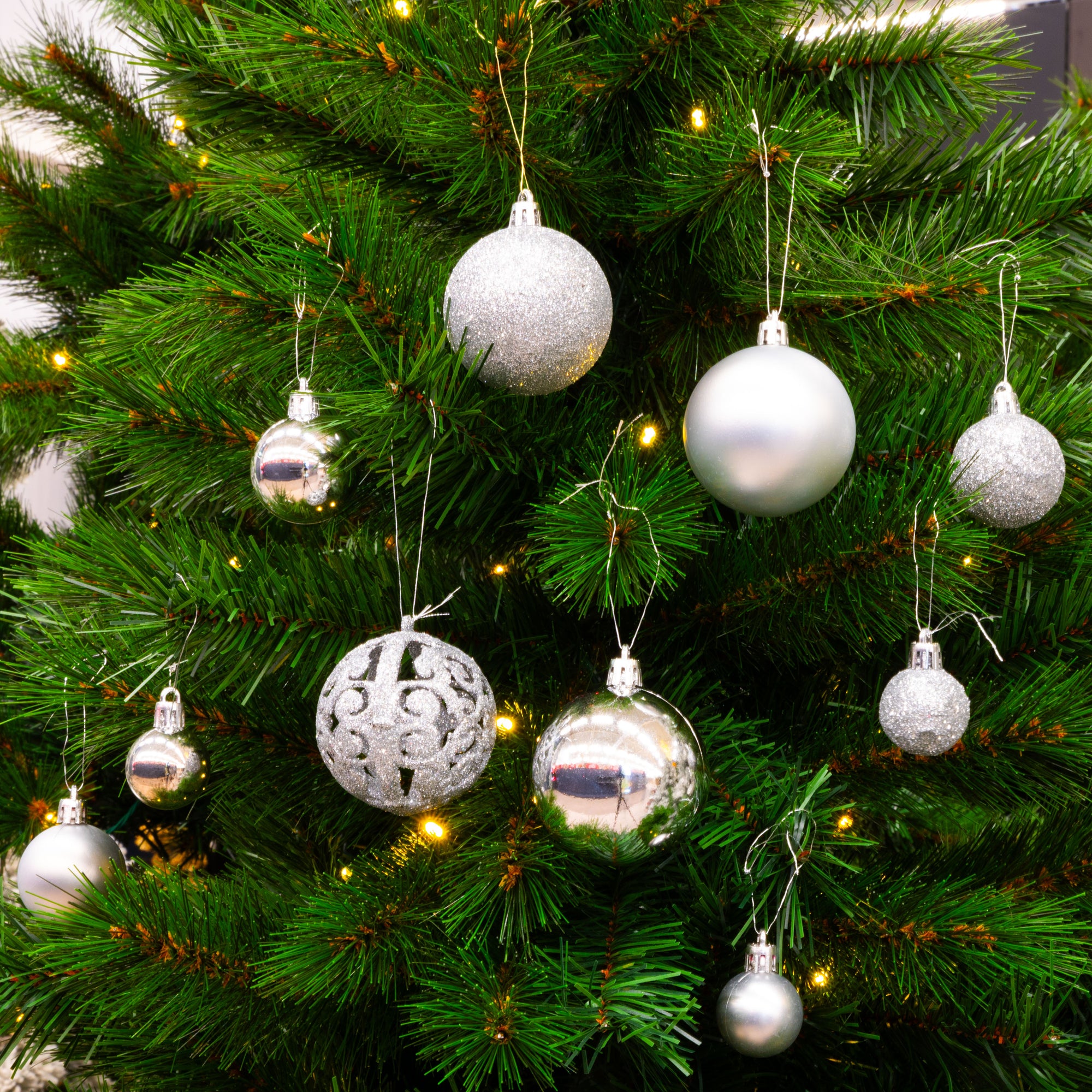 GIFTSOME KERSTBALLEN SET 101 STUKS ZILVER - Tuincentrum Lopik