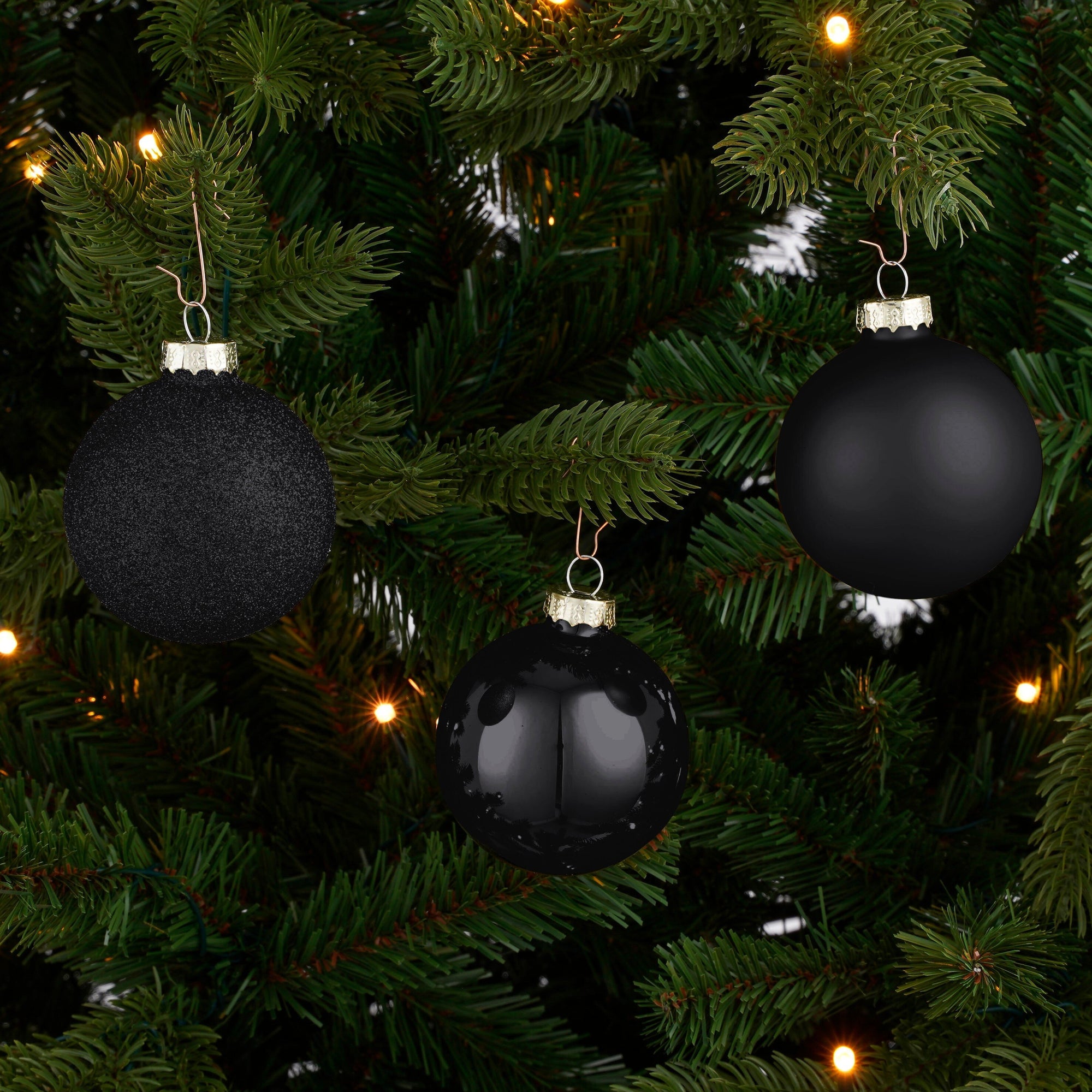 MICA DECORATIONS KERSTBALLEN SET 42 STUKS ZWART Ø7CM - Tuincentrum Lopik