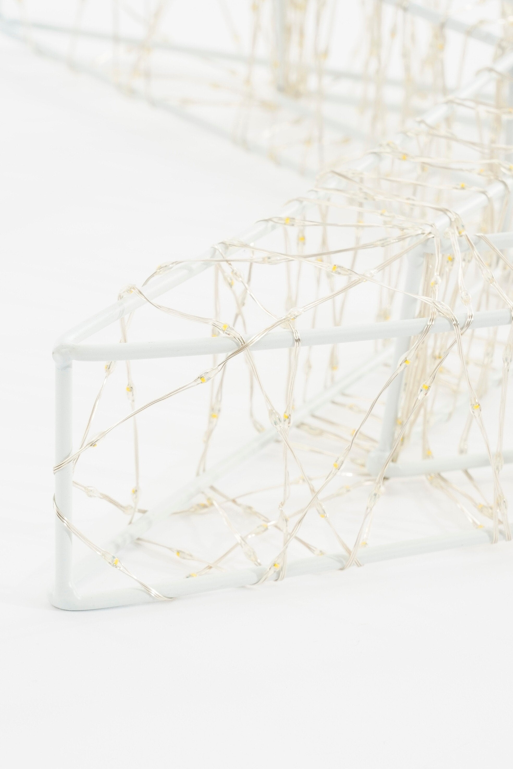 Hanging Star With Warm White Led Lighting - Ø56 Cm - Metal - White