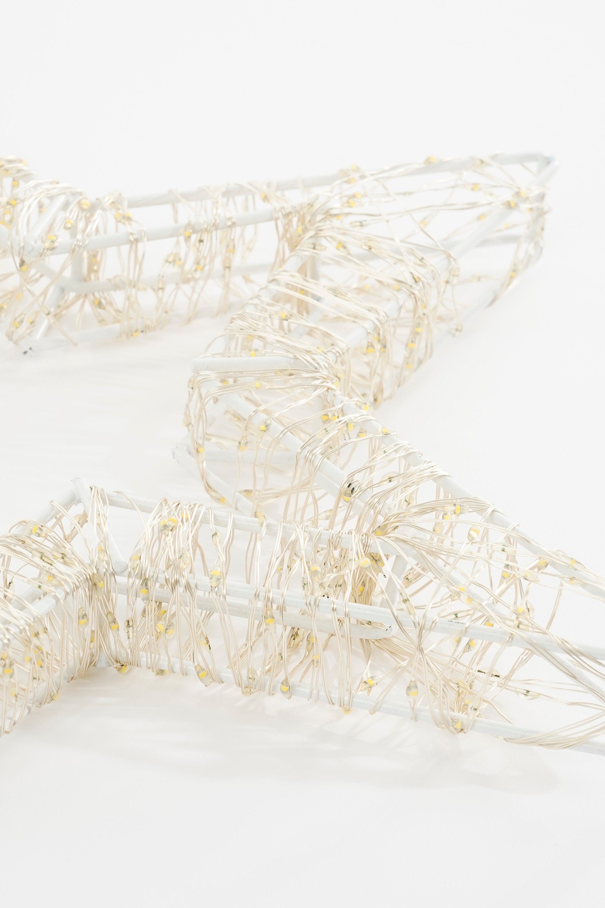 Hanging Star With Warm White Led Lighting - Ø36 Cm - Metal - White