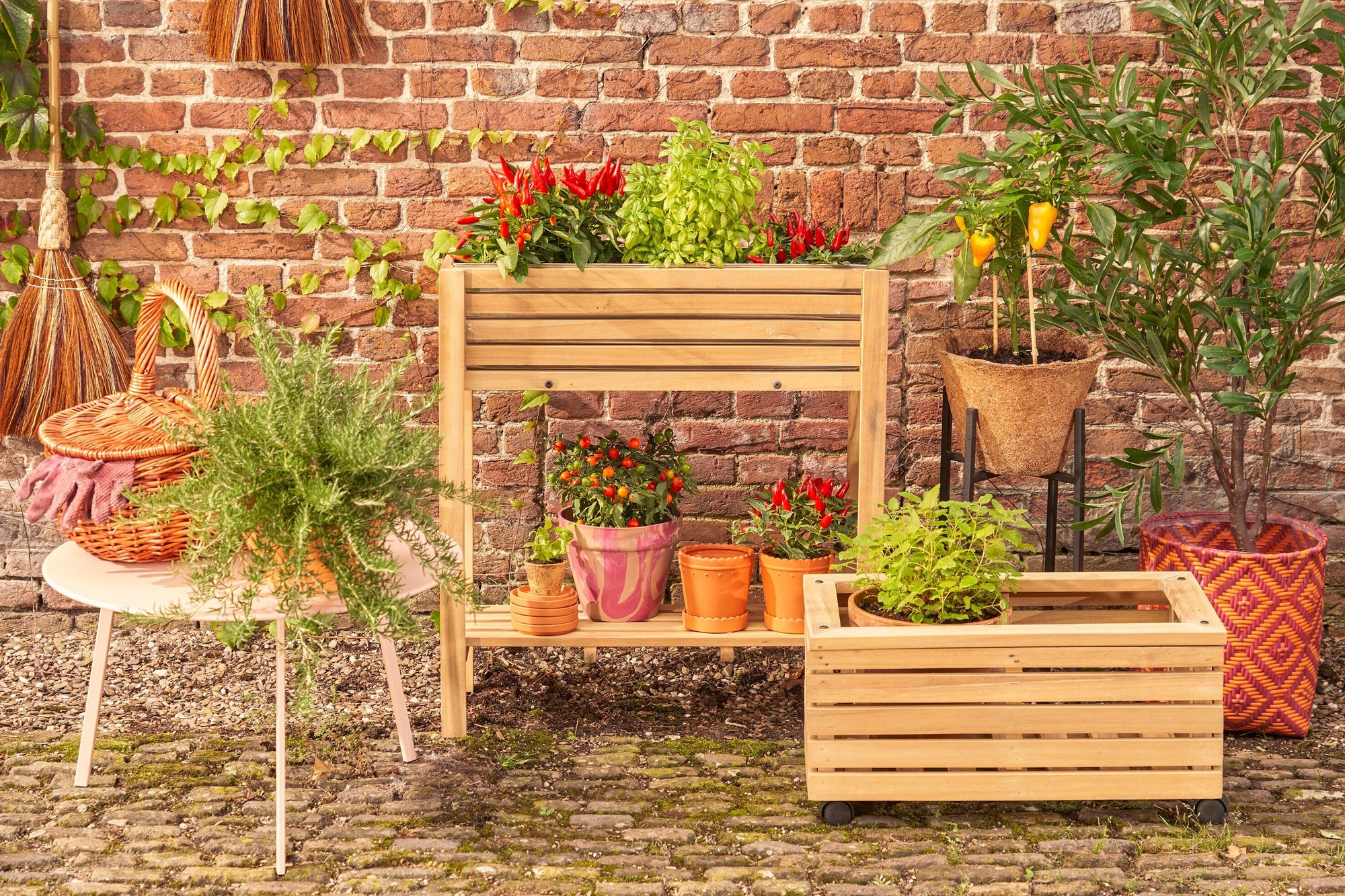 Glenwood Planter Rectangle Brown - L70Xw30Xh75Cm