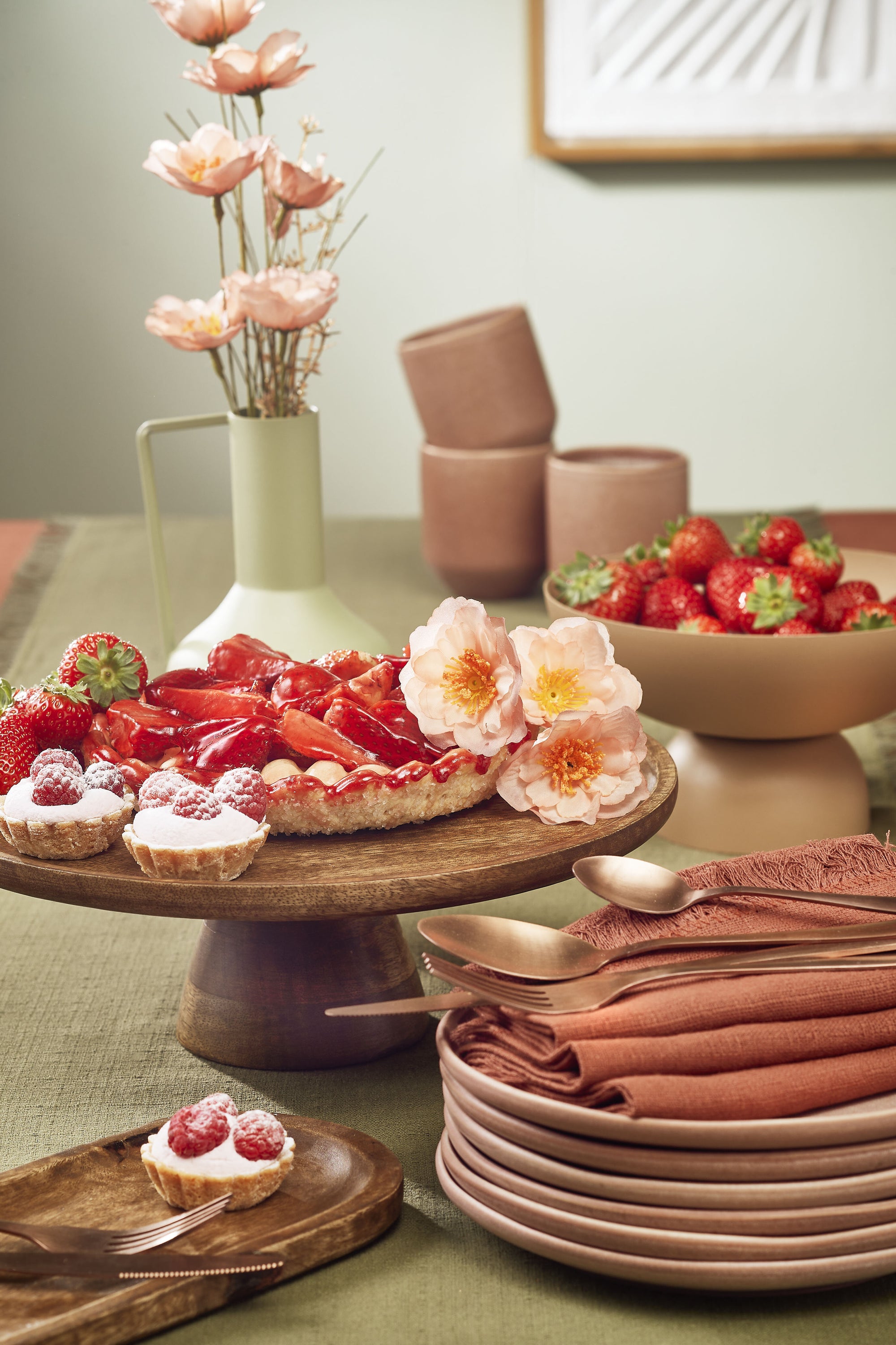 Tallo Cake Stand D. Brown Fsc 100% - H10Xd30Cm