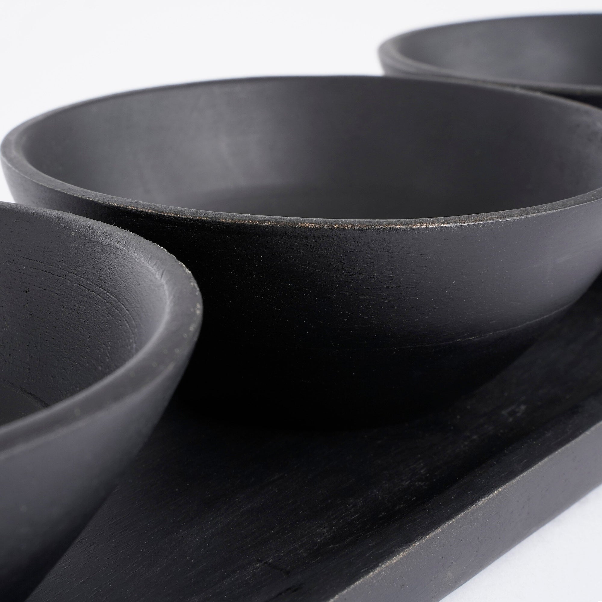 Tomar Bowl On Tray Black 4 Pieces Fsc 100% - L36Xw12Xh5Cm
