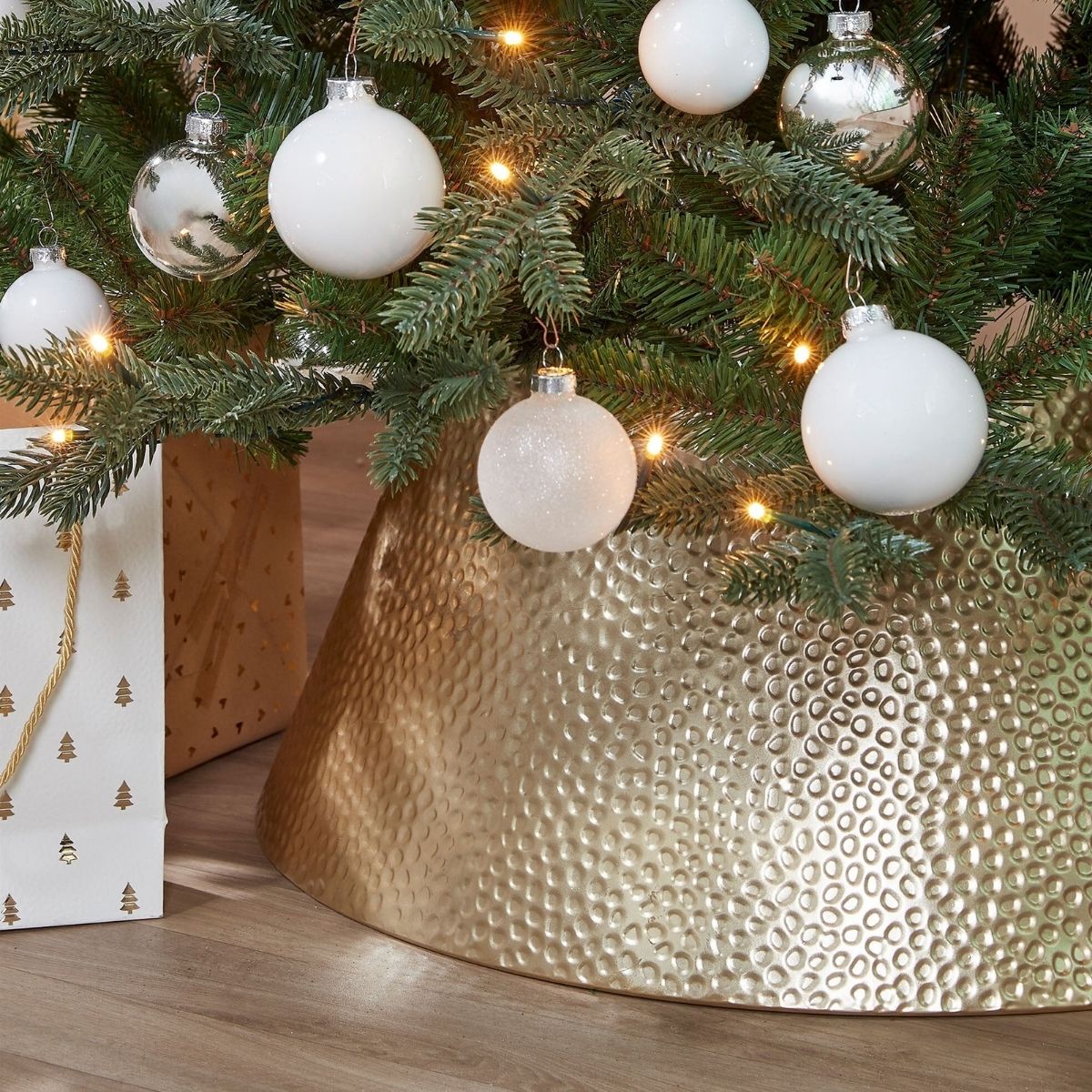 Treeskirt Gold - L50Xw30Xh26Cm