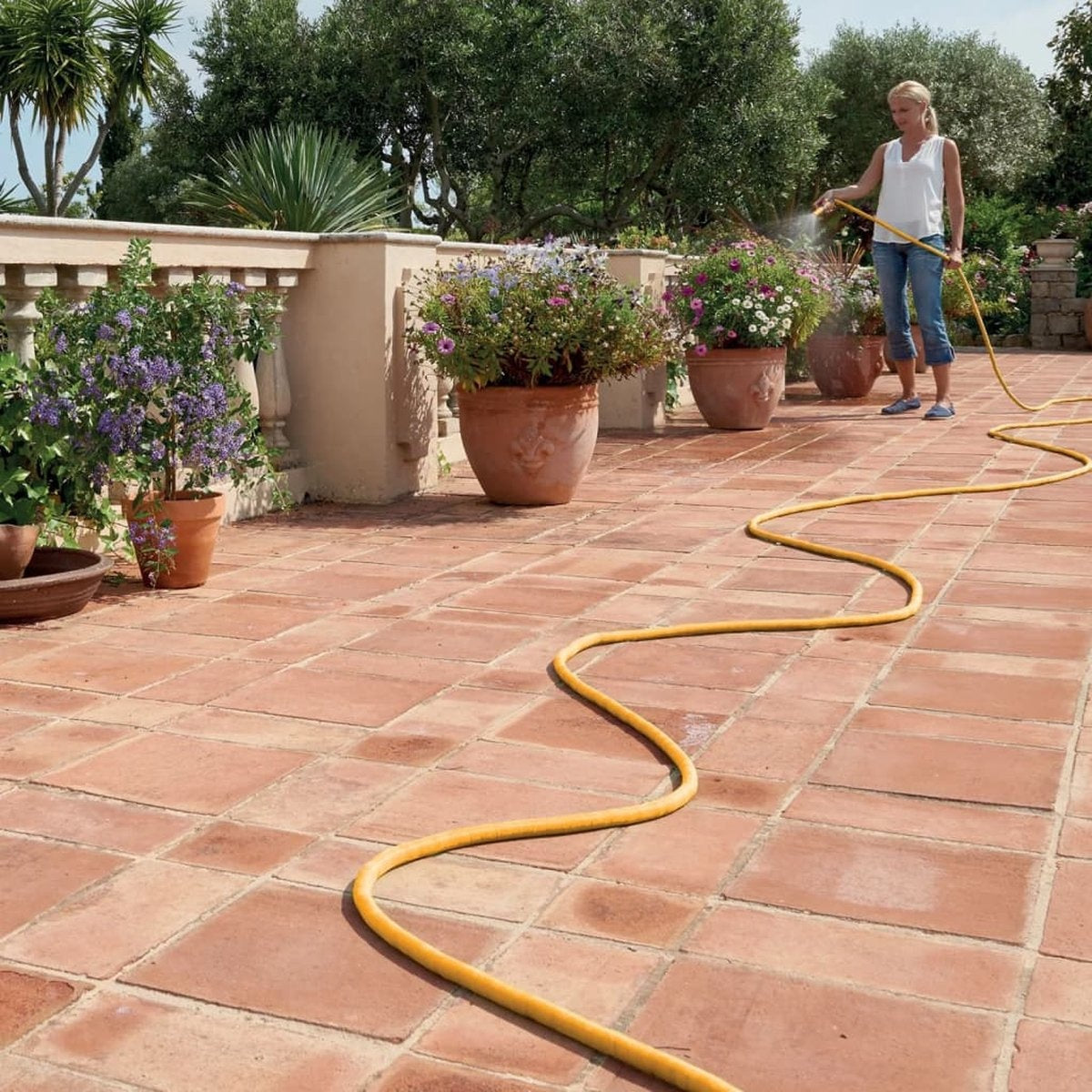 SUPERHOZE 30 METER UITREKBARE TUINSLANG IN DOOS