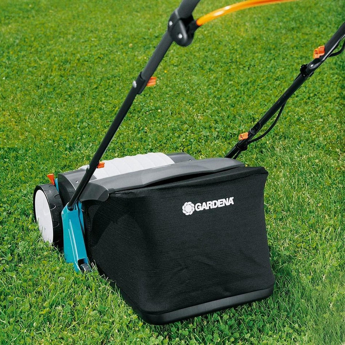  ELEKTRISCHE VERTICUTEERMACHINE EVC 1000