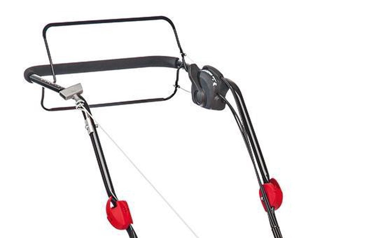  A 530 A SP HW IS AANGEDREVEN BENZINEMAAIER 53 CM MET ACCU-START