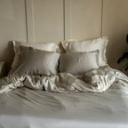 COCO & CICI TENCEL SATEEN DEKBEDOVERTREK TAUPE LITS JUMEAUX 240 X 220 CM + 2 KUSSENSLOPEN 60 X 70 CM