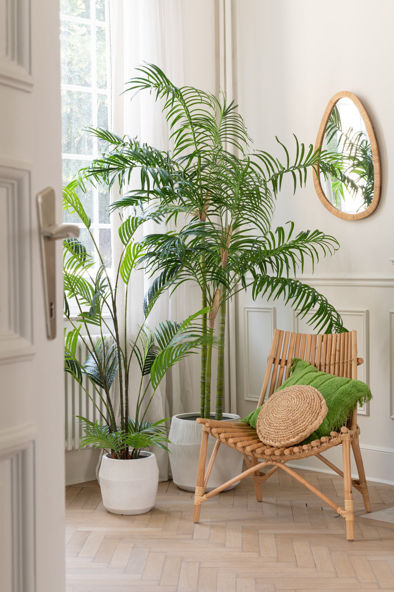 J-LINE KUNSTPLANT BAMBOO PALM IN POT GROEN/ZWART SMALL H170XB110CM - Tuincentrum Lopik