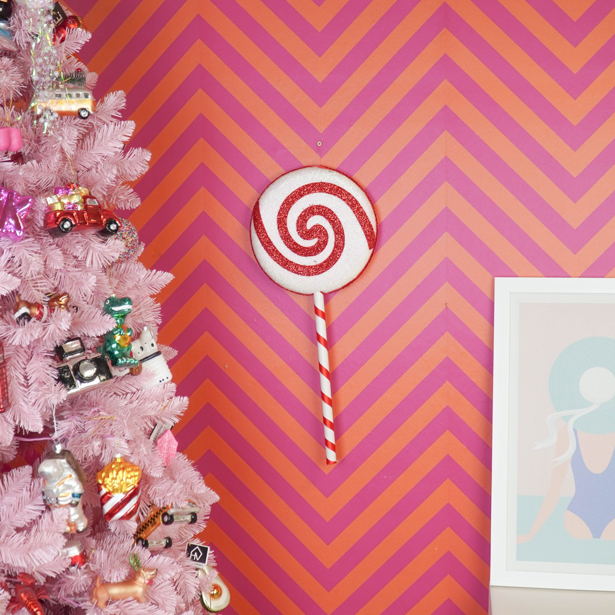 HOUSEVITAMIN DECORATIEVE LOLLY FOAM WIT/ROOD 63 CM