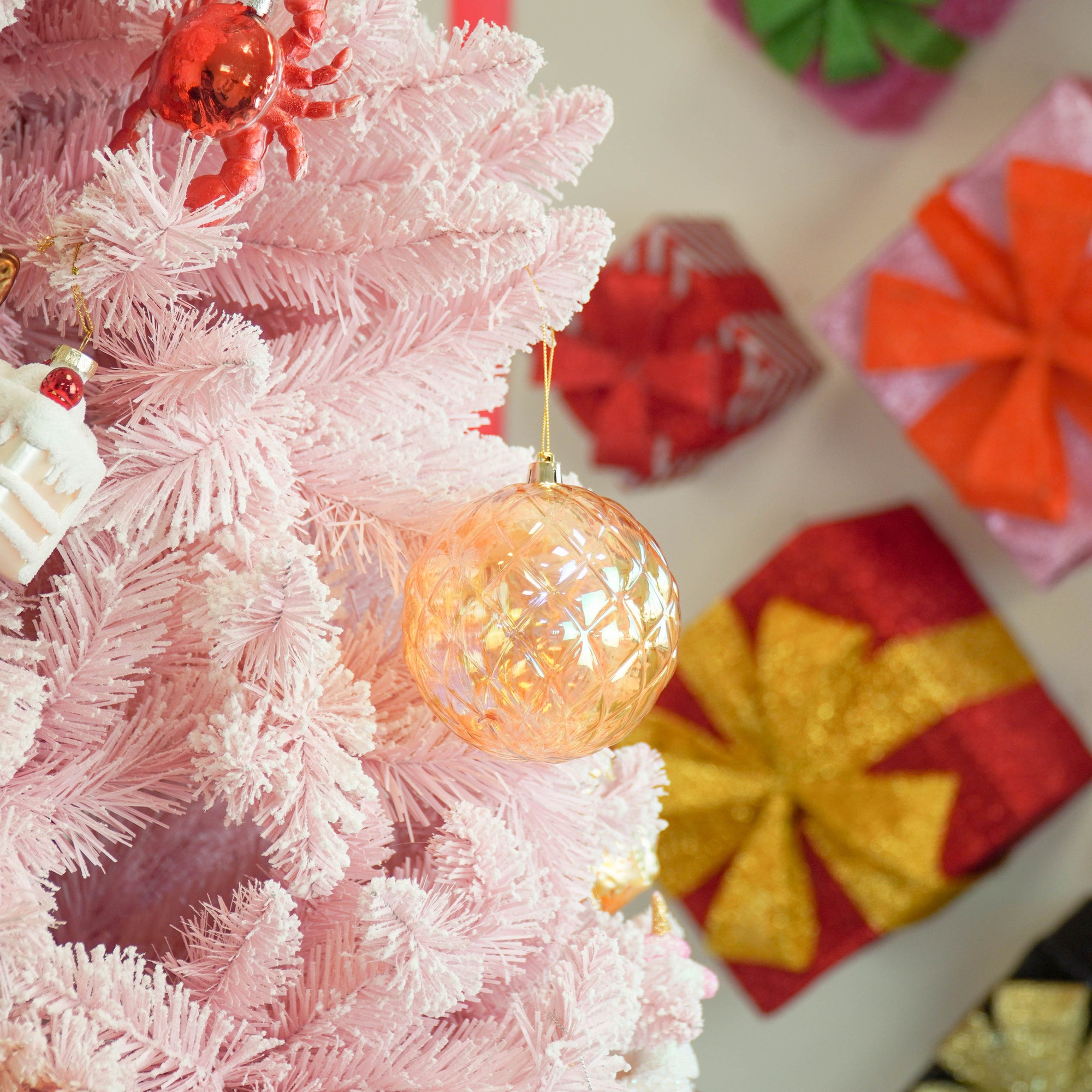HOUSEVITAMIN KERSTBAL KUNSTSTOF GEEL 10 CM
