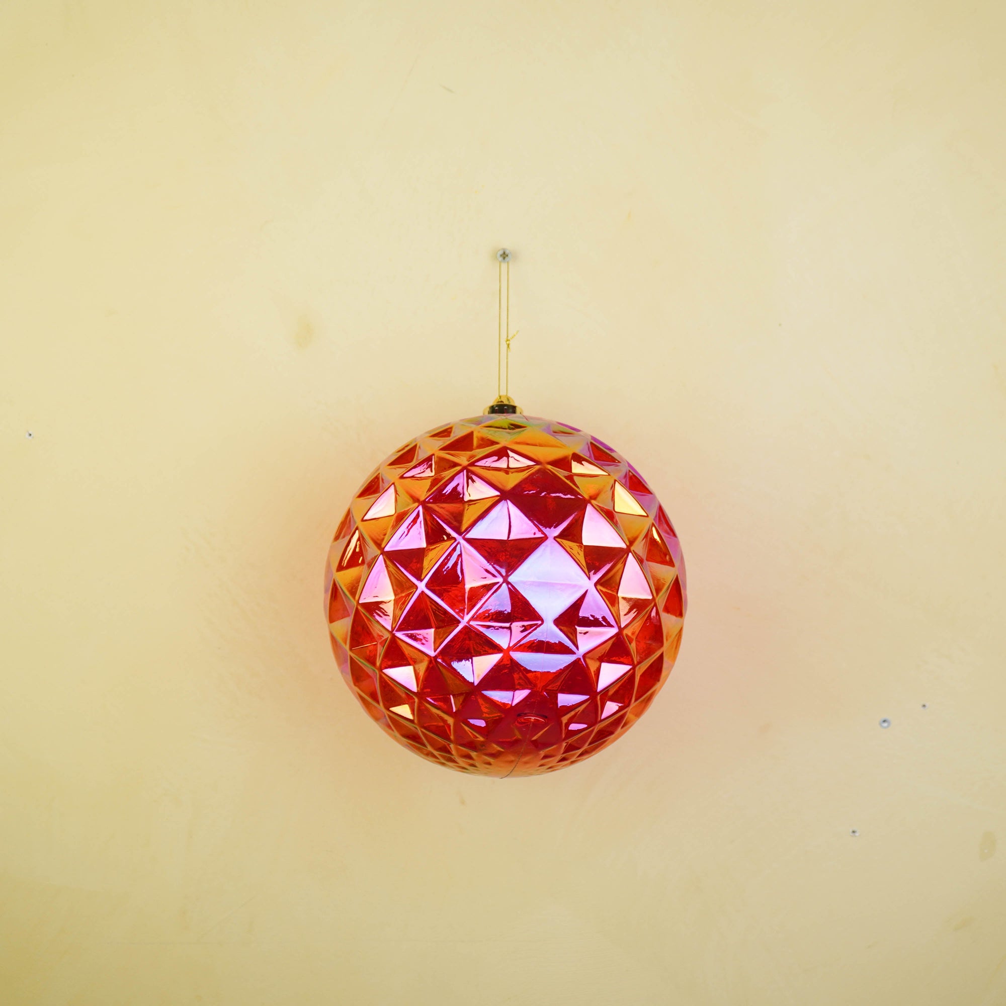 HOUSEVITAMIN KERSTBAL KUNSTSTOF ROOD 20 CM