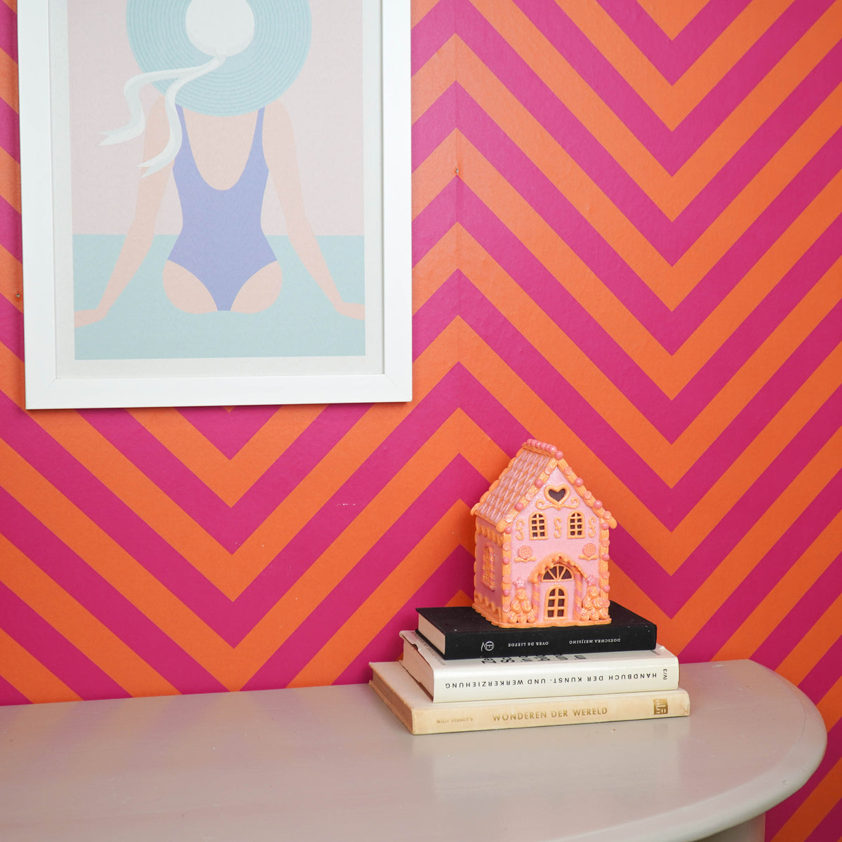 HOUSEVITAMIN LED CANDY HOUSE POLYRESIN ROZE/ORANJE 18,5 CM