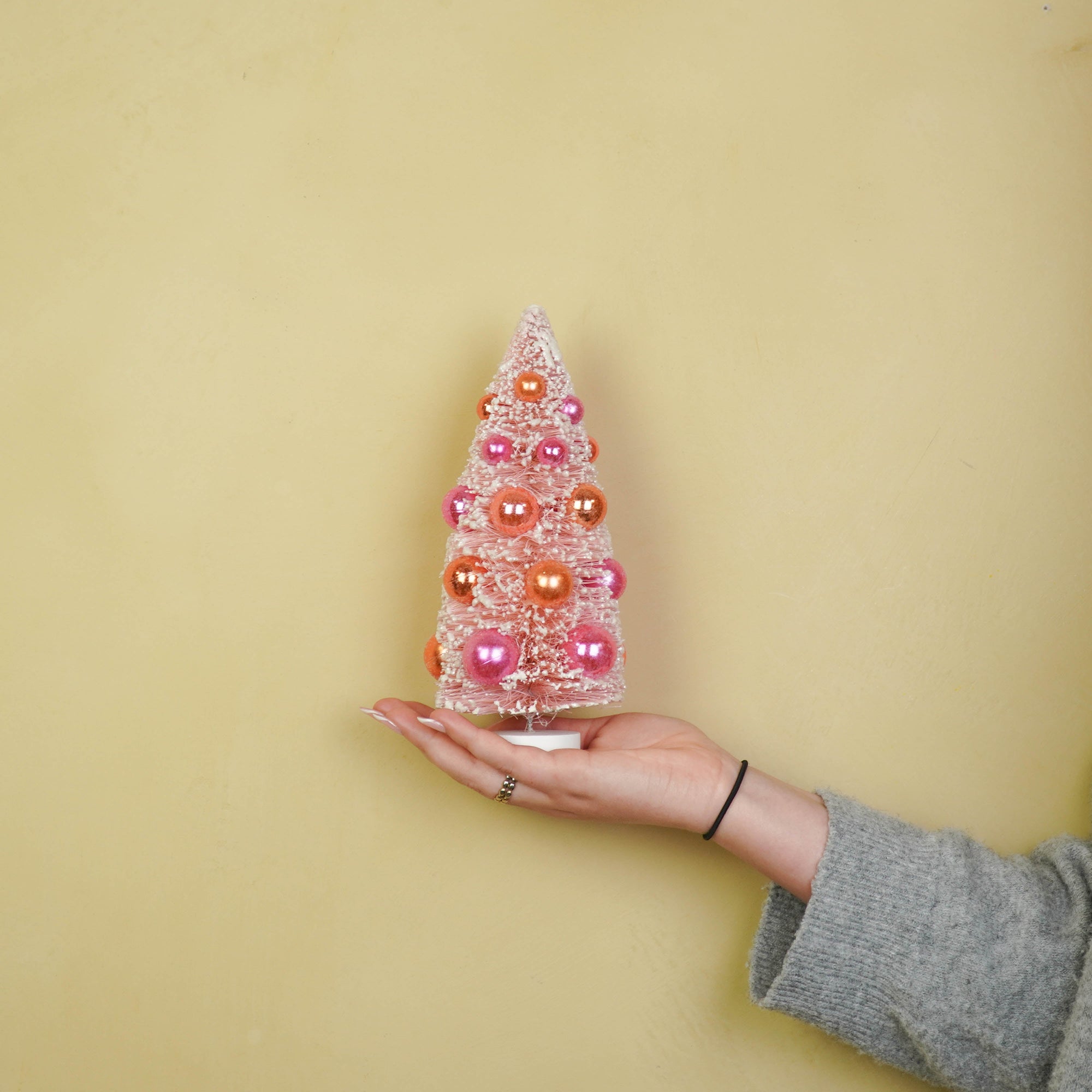 HOUSEVITAMIN DECORATIEVE KERSTBOOM SISAL/KUNSTSTOF ROZE 23 CM