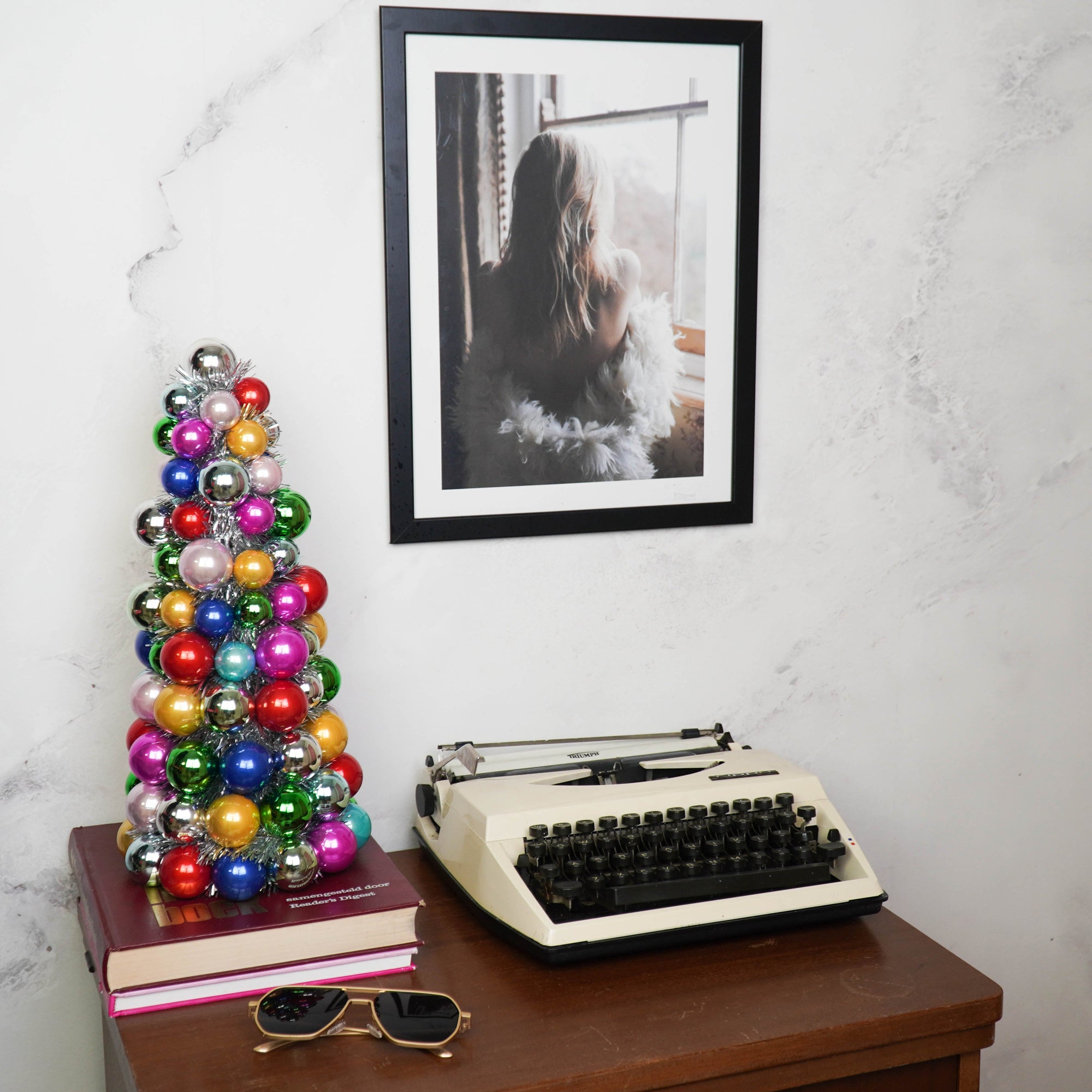 HOUSEVITAMIN DECORATIEVE KERSTBOOM KERSTBALLEN MULTICOLOR 41 CM