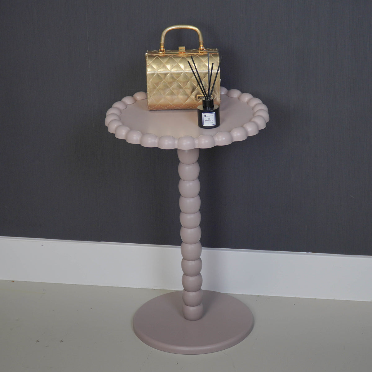 HOUSEVITAMIN RONDE BIJZETTAFEL MDF TAUPE Ø38 × 55 CM