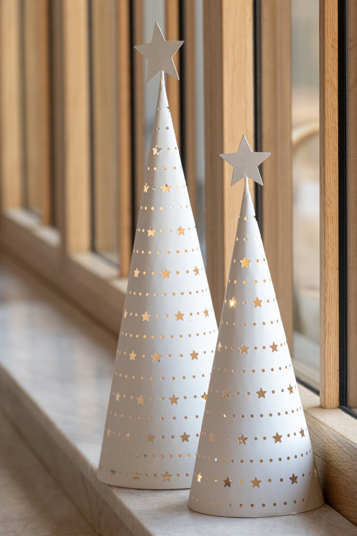 J-Line LED kerstboom ijzer wit large 38 cm