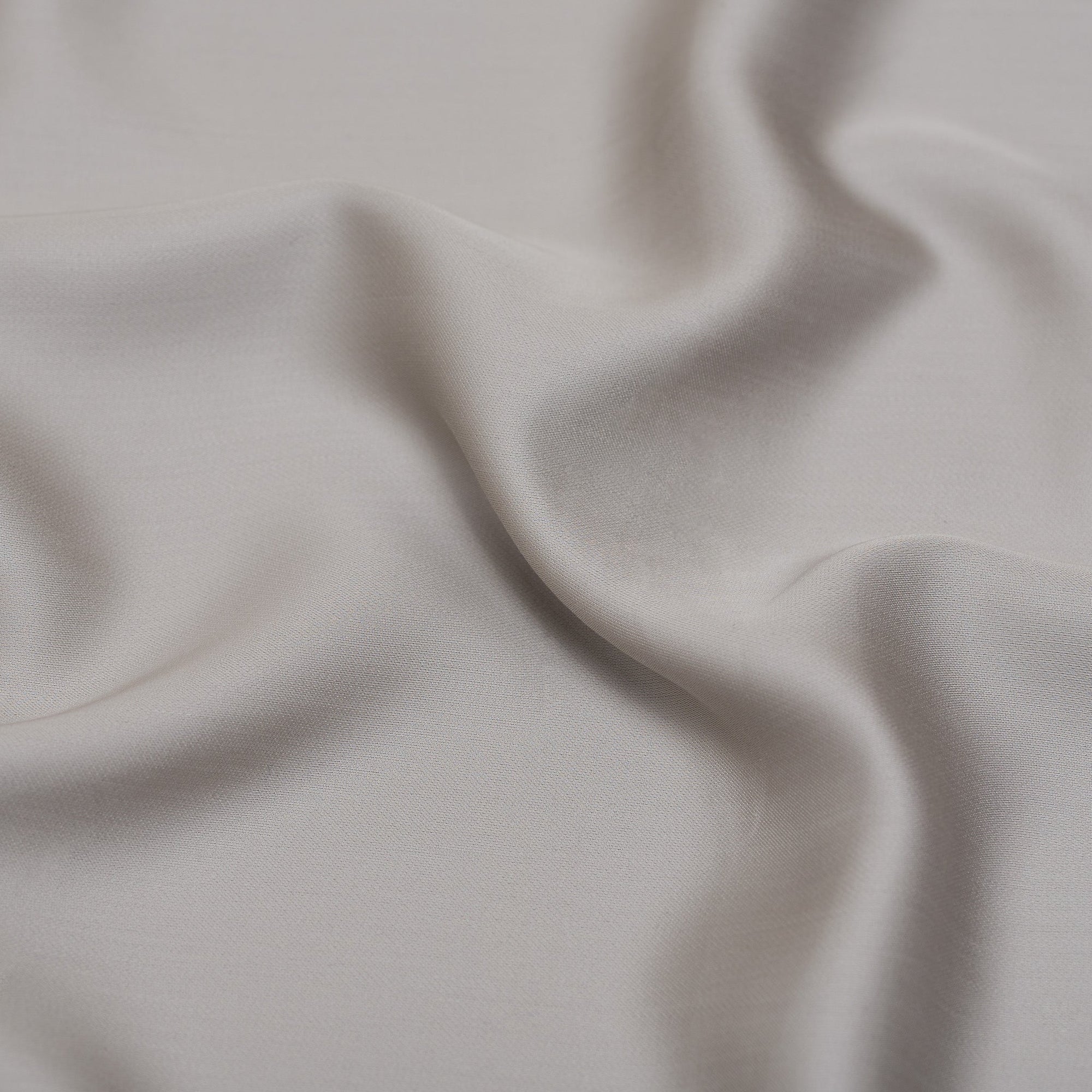 Coco & Cici - TENCEL - Sateen Kussensloop Taupe - 1 kussensloop 80x80 - Tuincentrum Lopik