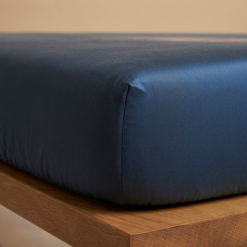 COCO & CICI TENCEL HOESLAKEN DONKERBLAUW 180 X 210 CM