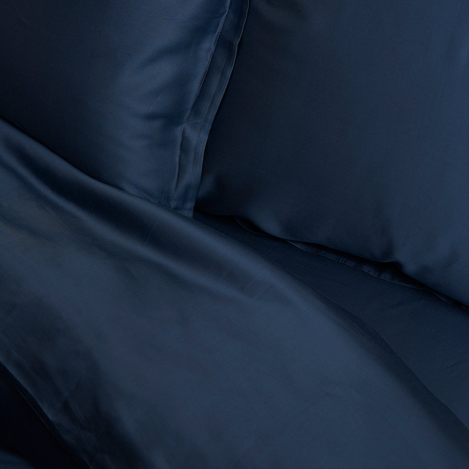 COCO & CICI TENCEL HOESLAKEN DONKERBLAUW 180 X 210 CM