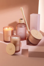 Scented Candle Accords Essentiels Rose Rêveuse-38H - Tuincentrum Lopik