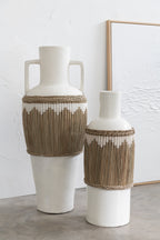 J-LINE VASE PATTERN+HANDLES TERRACOTTA/SEAGRASS WHITE/NATURAL