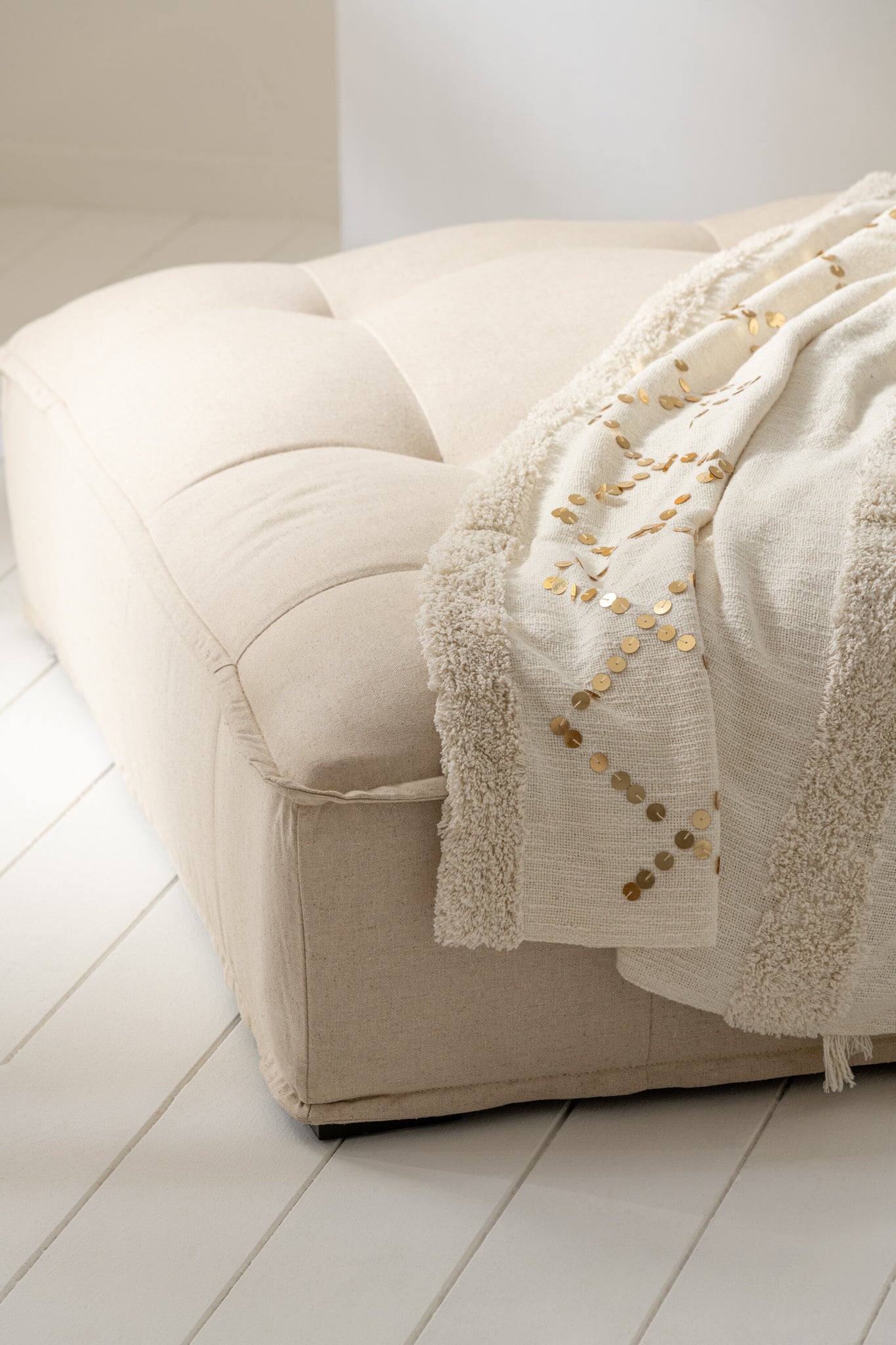 J-LINE PLAID DIAMONDS+FRINGES – KATOEN/SEQUIN WIT/GOUD - Tuincentrum Lopik