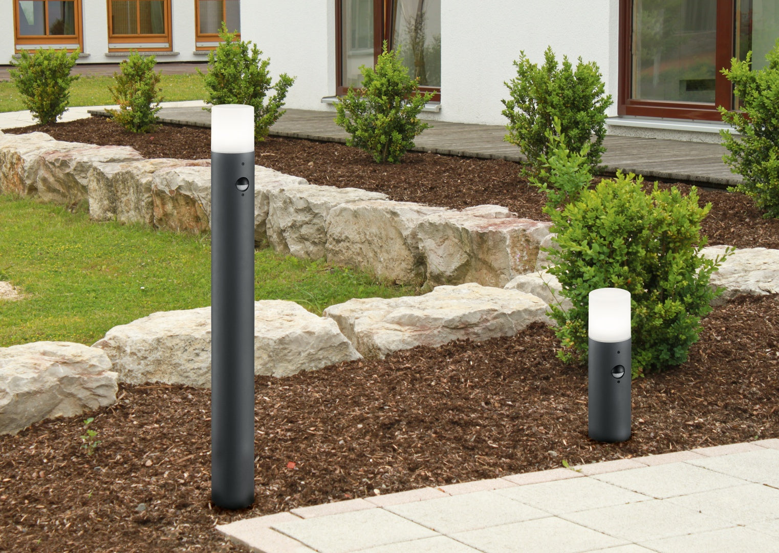 TRIO PADLAMP HOOSIC MET BEWEGINGSSENSOR ANTRACIET 80 CM