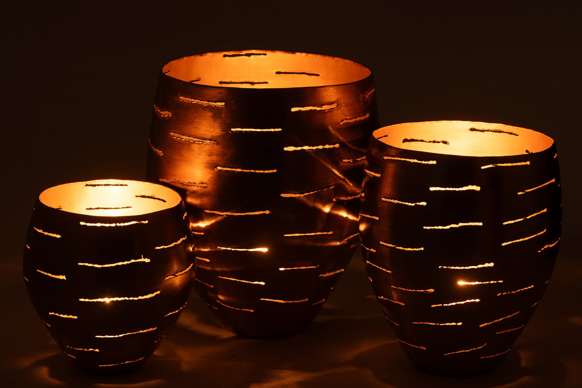 J-LINE SET 3 WINDLICHT SCHALEN METAAL GOUD - Tuincentrum Lopik