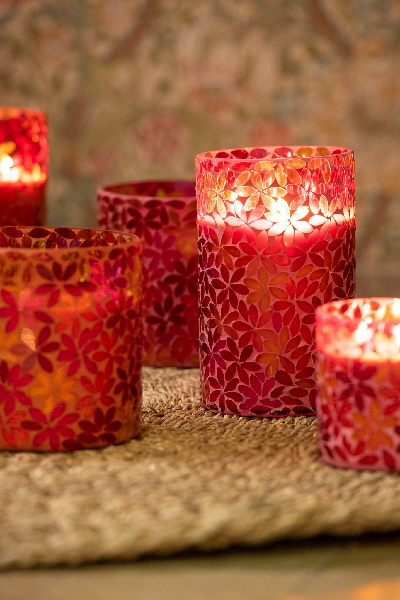 J-Line Geurkaars Flower Mosaic Wax Medium (Set van 2) - 45H - Tuincentrum Lopik