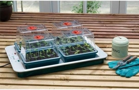 FOUR TOP VERWARMDE PROPAGATOR MET AUTOMATISCHE TEMPERATUUR REGELING 59.5X41X20CM