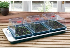 BIG 3 VERWARMDE PROPAGATOR MET AUTOMATISCHE TEMPERATUUR REGELING 80.5X41X20CM
