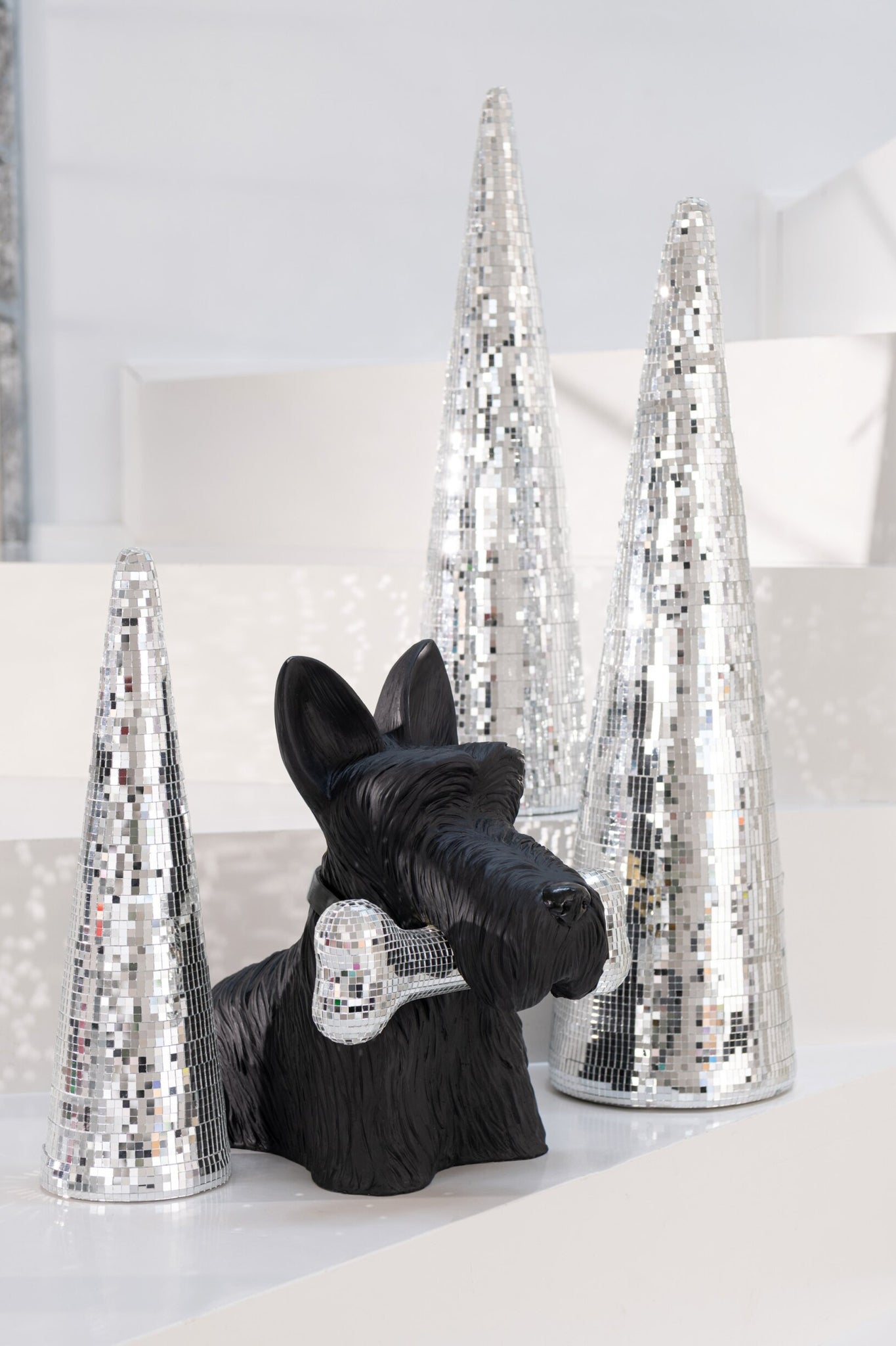 J-LINE DECORATIEVE KERSTBOOM CONE SPIEGEL/FOAM ZILVER 56 CM