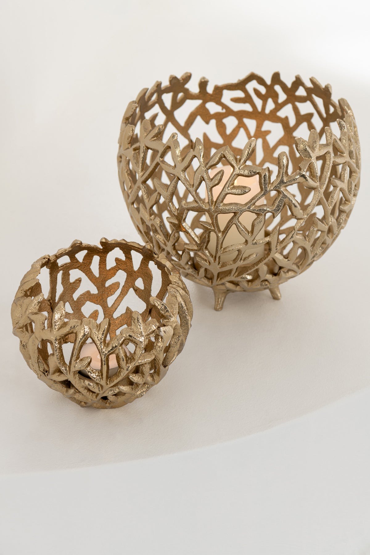 Candle Holder Leaf Aluminium Gold Colored Small - Tuincentrum Lopik