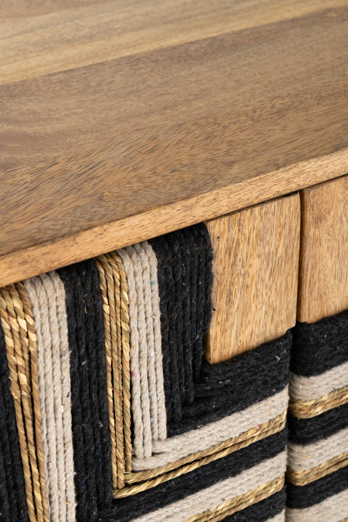 J-LINE KAST GEVLOCHTEN DRAADDESIGN HOUT NATUREL/ZWART