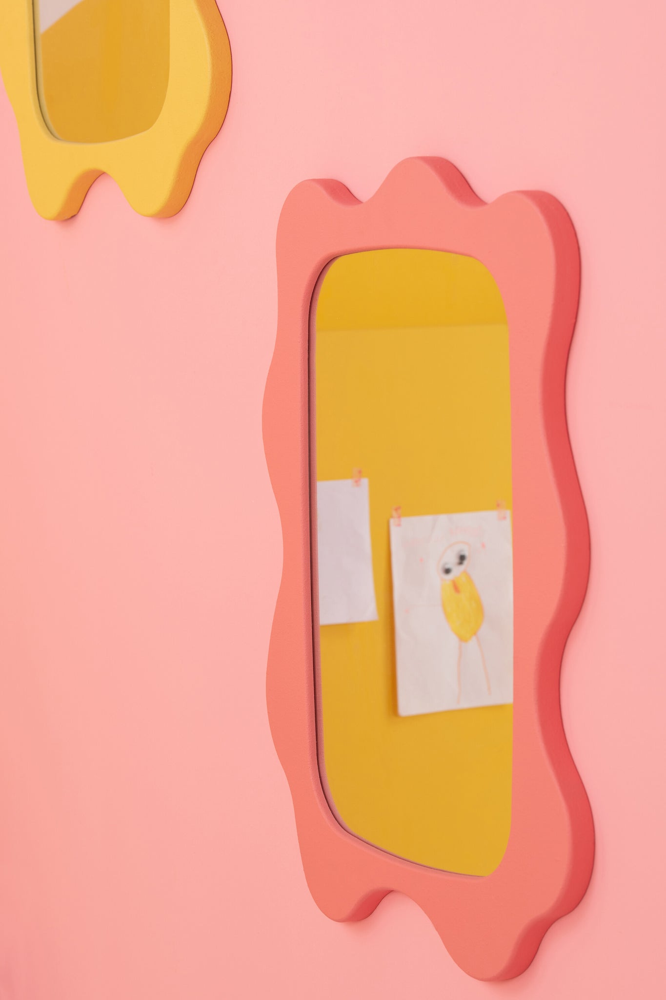 J-LINE WANDSPIEGEL WAVES MDF DONKERROZE