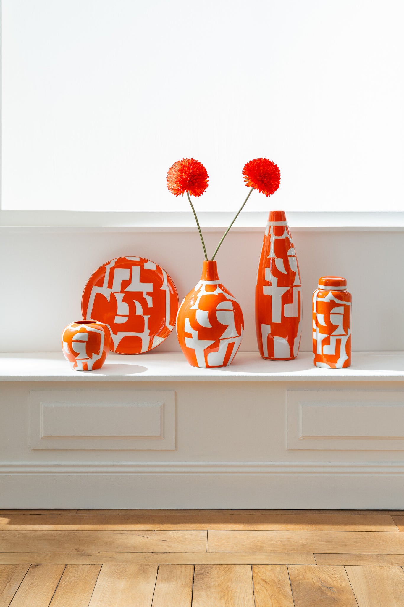 J-LINE DECORATIEF DIENBLAD GEOMETRISCH PORSELEIN WIT/ORANJE - Tuincentrum Lopik