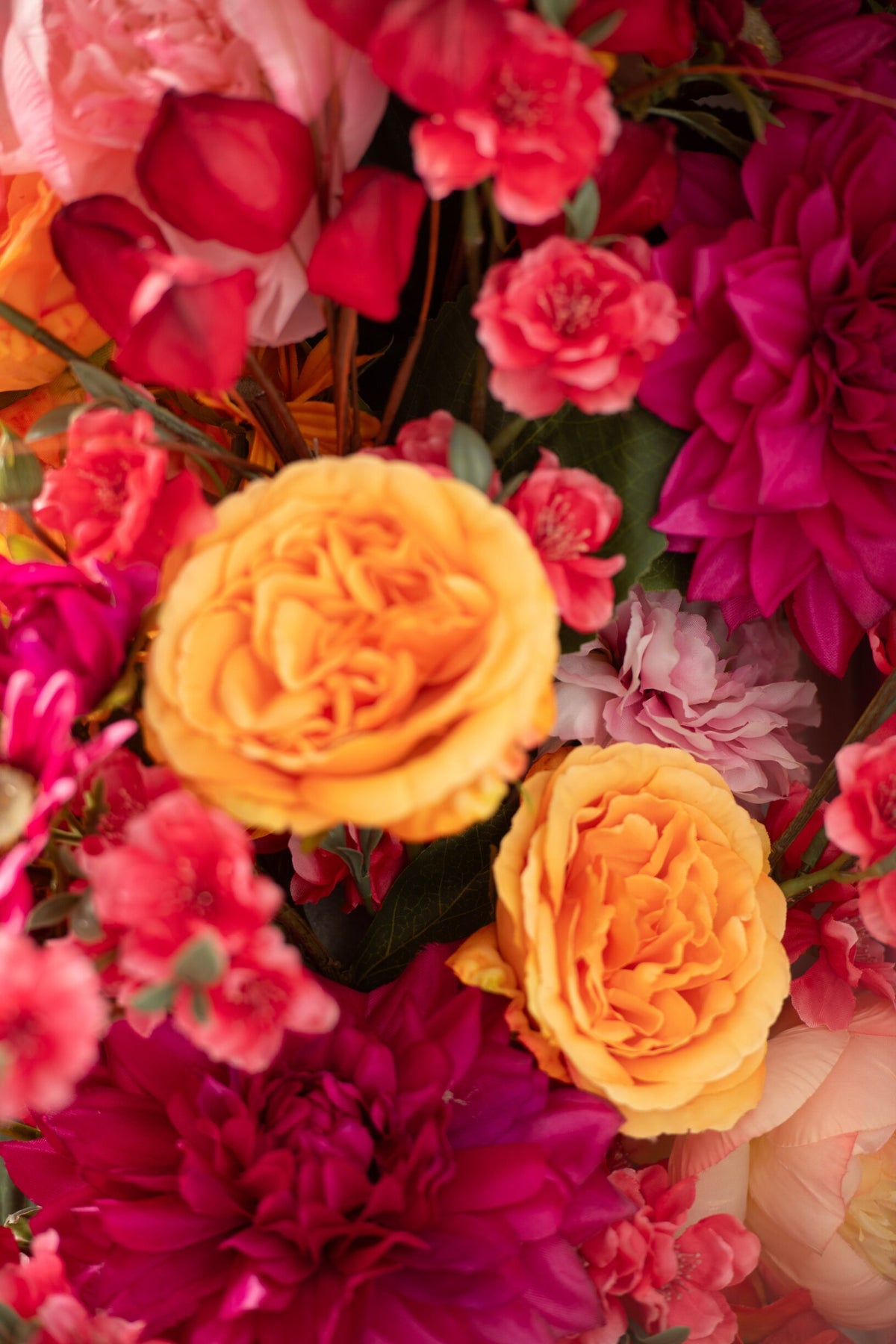 J-LINE BUNDLE OF 3 RANUNCULUS TEXTILE DONKER ORANJE/DONKER ROOD GROOT - SET VAN 2 ASSORTI