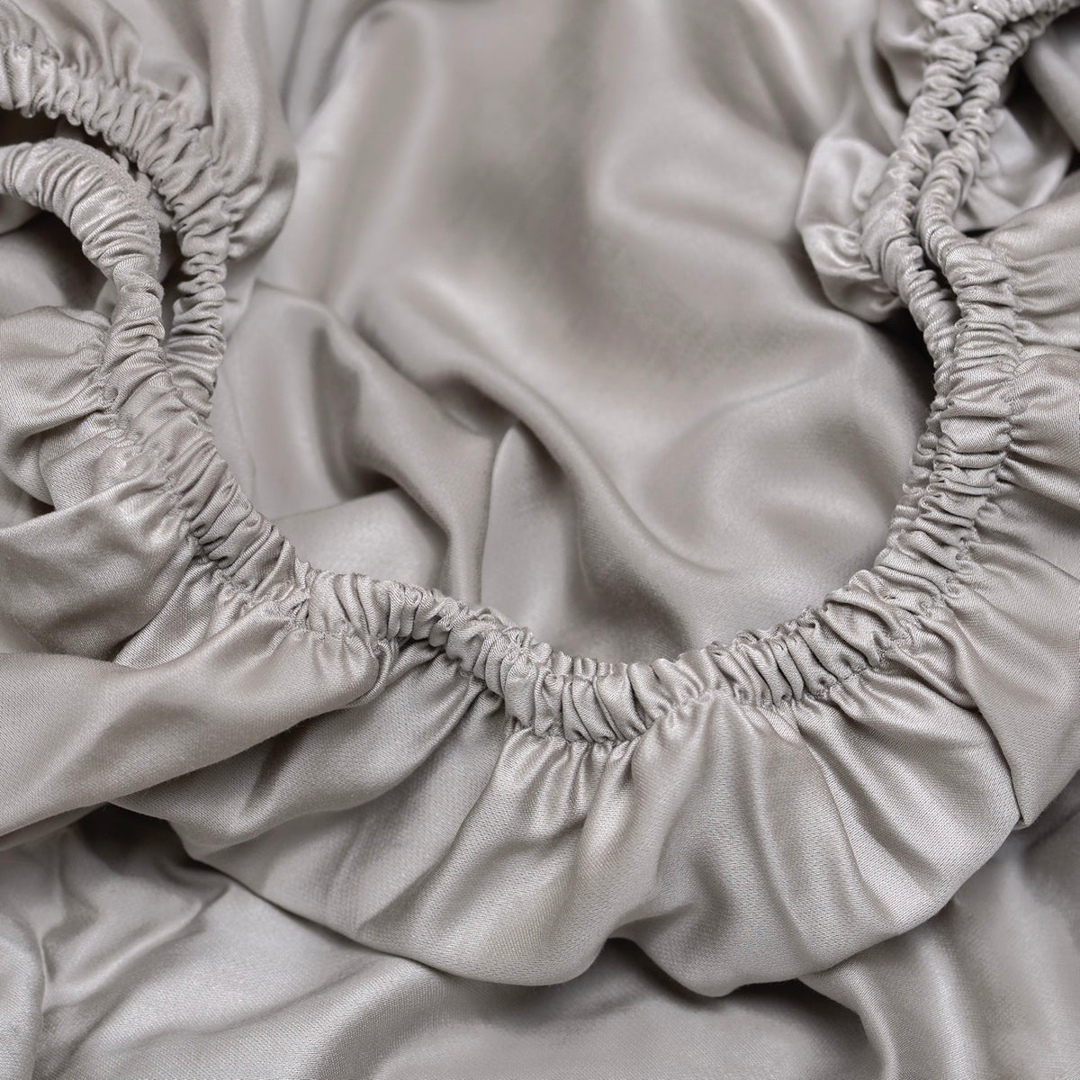 COCO & CICI TENCEL SATEEN HOESLAKEN 180 X 210 X 30 CM