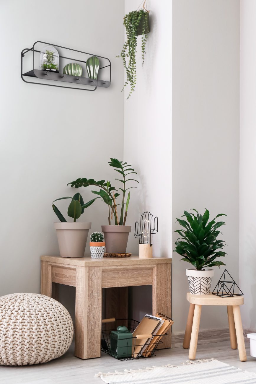MIRRORS AND MORE WANDPLANK LIANDRA METAAL ZWART 50 CM
