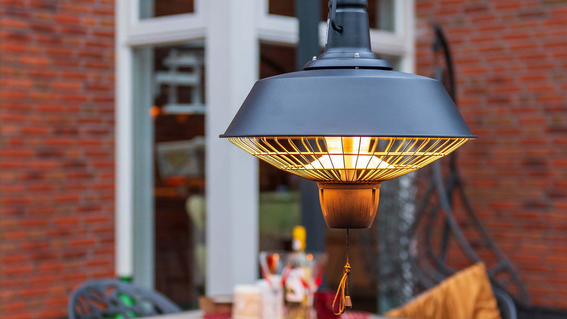 SUNRED INDUS BRIGHT HANGEND TERRASVERWARMER ZWART 2100W RSH16