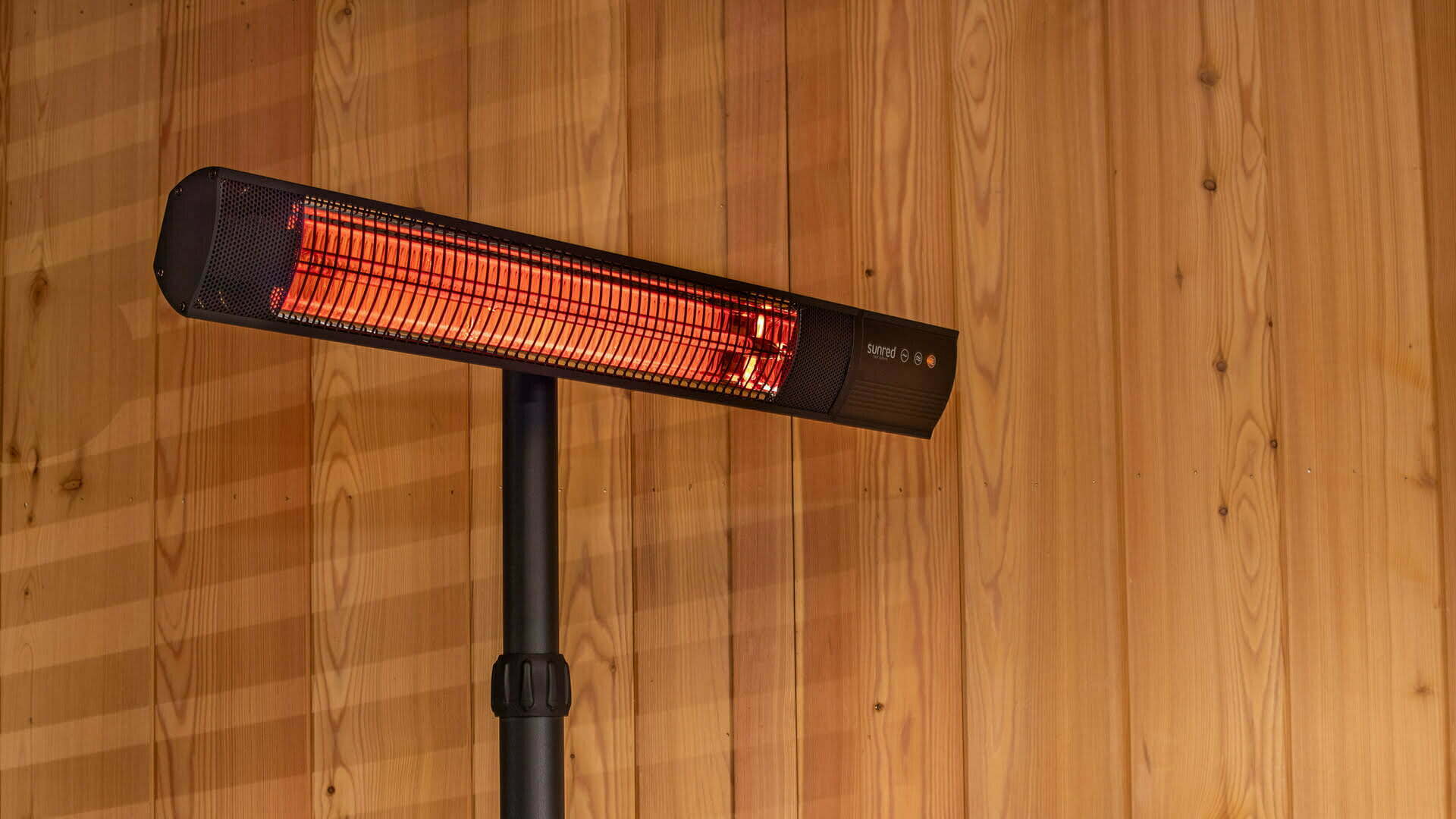 SUNRED DARK STAAND ZWART 2500 WATT