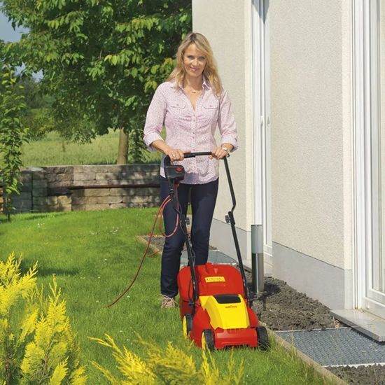  A 320 E GRASMAAIER 1200W 32 CM