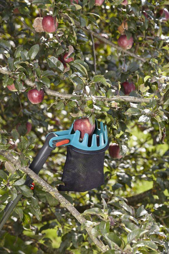 GARDENA  COMBISYSTEEM FRUIT PLUKKER