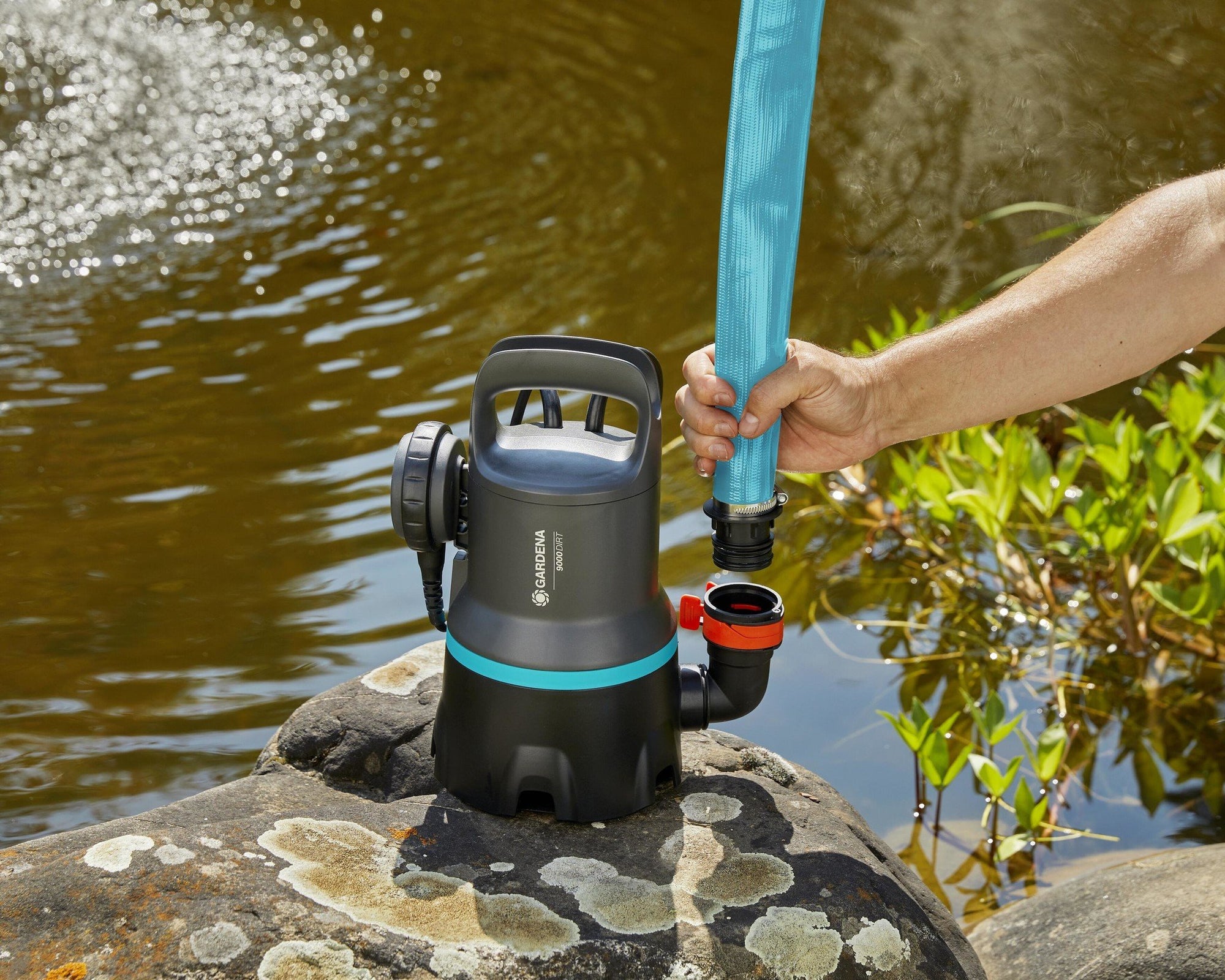  VUILWATER DOMPELPOMP 9000 MET VLOTTER