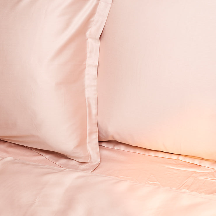 COCO & CICI ECO BAMBOE KUSSENSLOOP POWDER PEACH - 1 KUSSENSLOOP 60X70