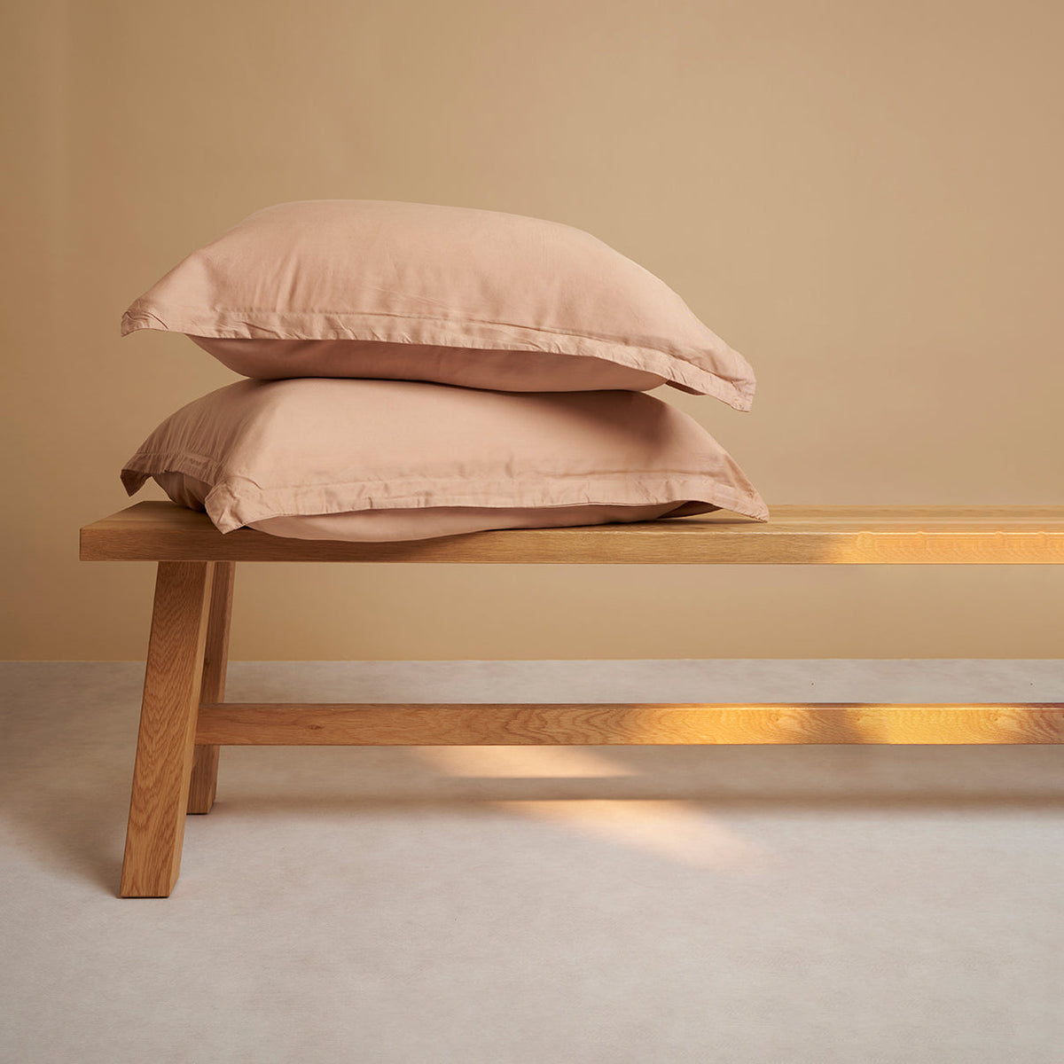 COCO & CICI TENCEL TWILL KUSSENSLOOP PEACH 50 X 60 CM
