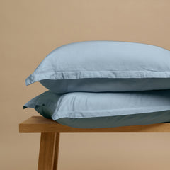 COCO & CICI TENCEL SATEEN KUSSENSLOOP JEANS BLAUW 50 X 70 CM ZONDER VOLANT