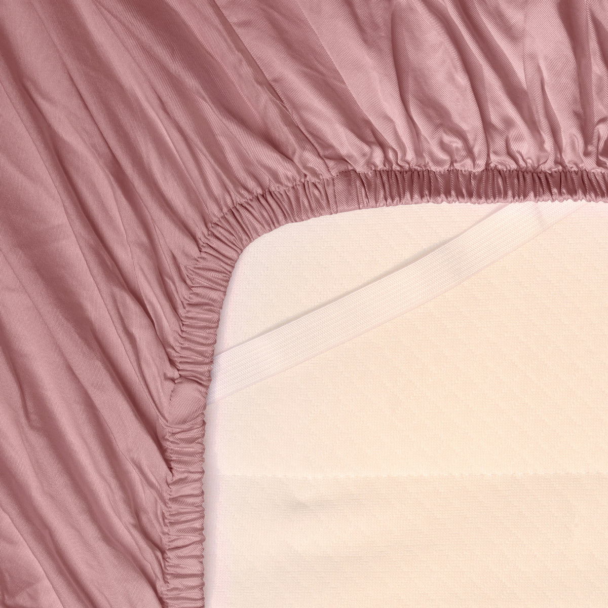 COCO & CICI TENCEL SATEEN HOESLAKEN MAUVE 180 X 200 X 30 CM